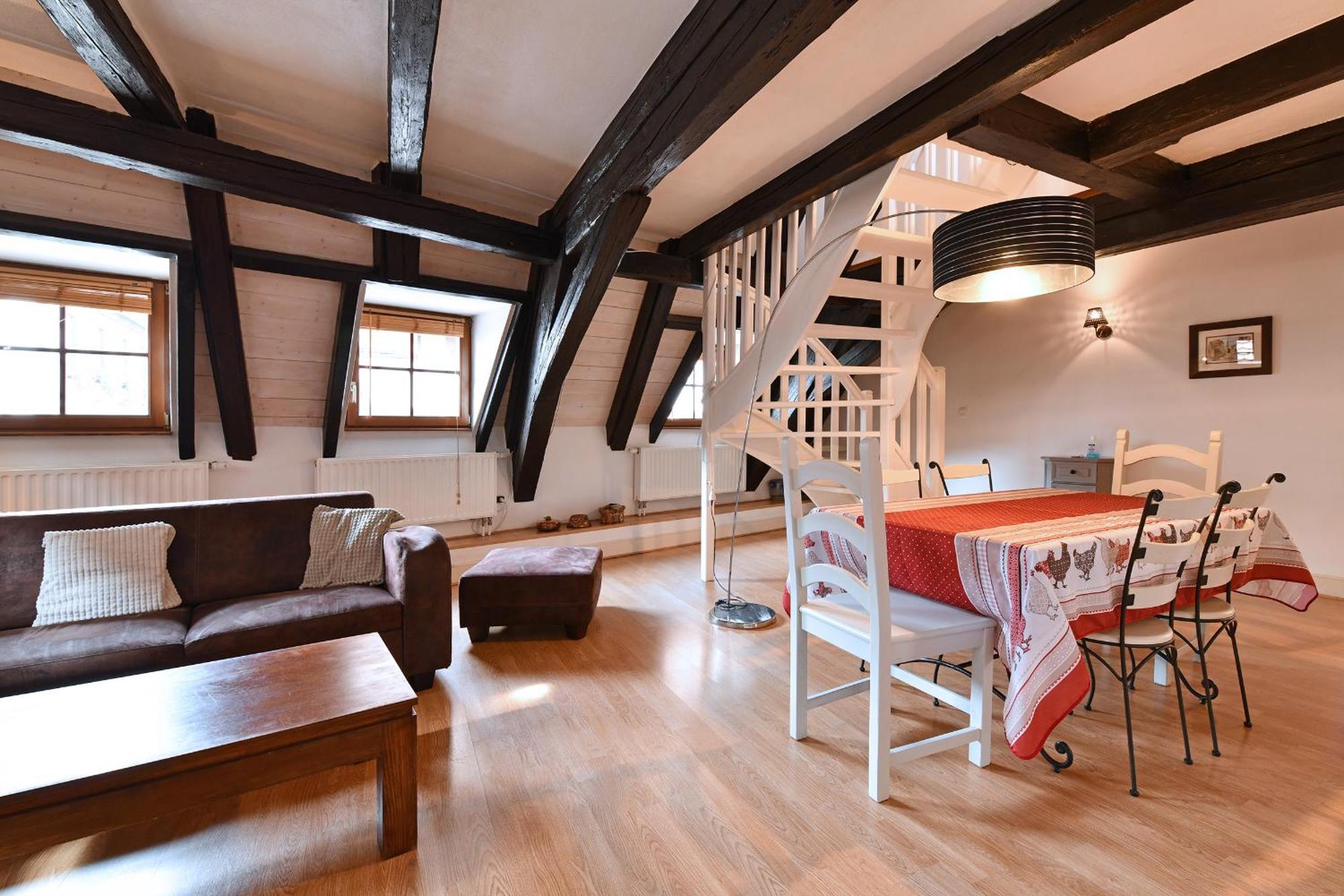 Appartement Au Nid d'Hirondelles à Ribeauvillé Extérieur photo